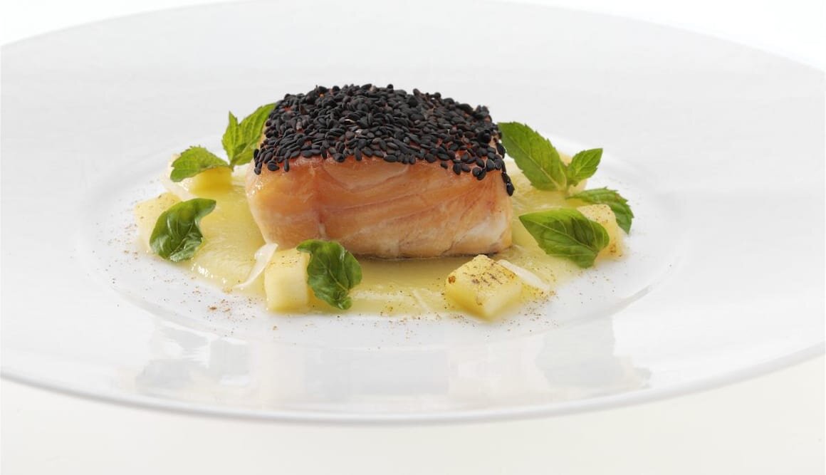 Norwegian Salmon Fillet with Apple and Ginger Purée