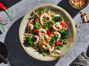 Wok with Norwegian prawns