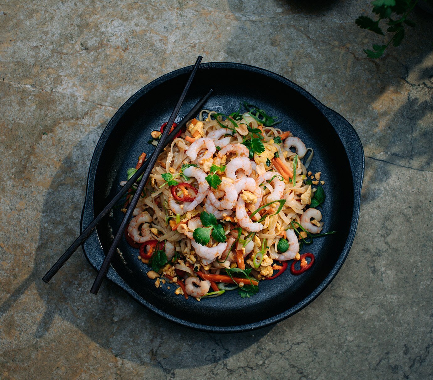 Pad Thai with Norwegian prawns