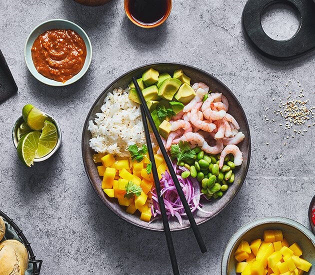 Poke Bowl with Prawns and Peanut Dressing