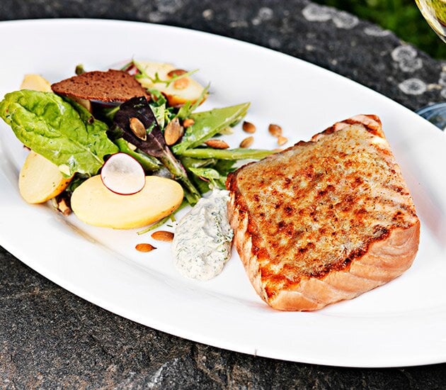 Grilled Norwegian Salmon with Blue Cheese