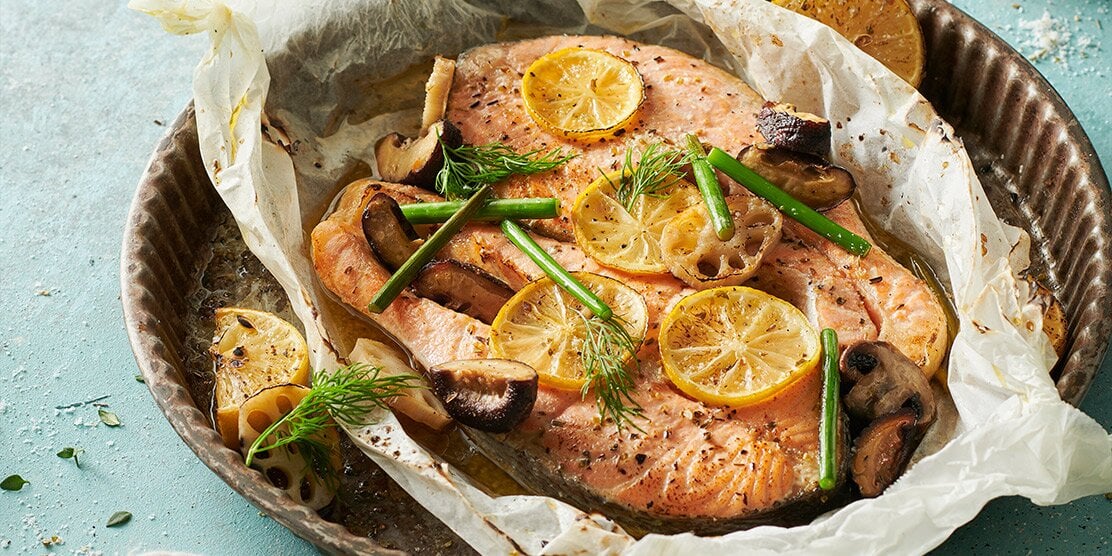 Oregano and salt marinated Norwegian Salmon Papillot