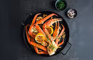Norwegian snow crab with garlic butter