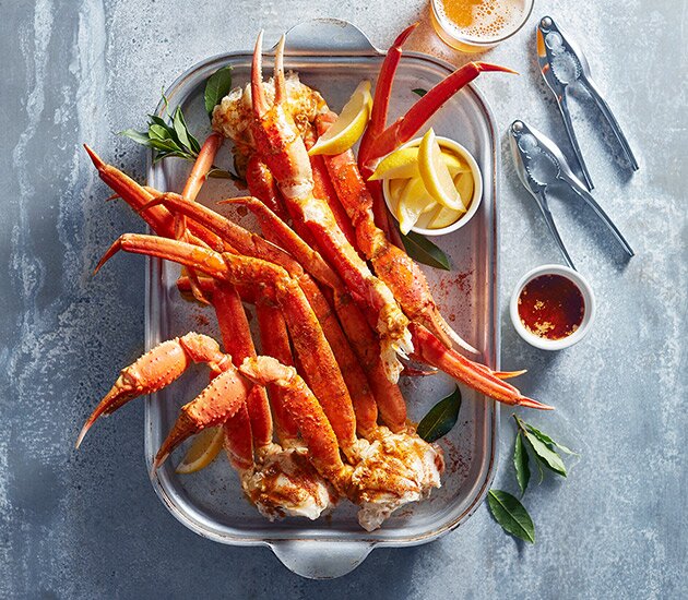 Crack n' Eat Norwegian Snow Crab Legs